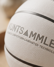 Charger l'image dans la galerie, Ballon de basket KUNTSAMMLER "white"
